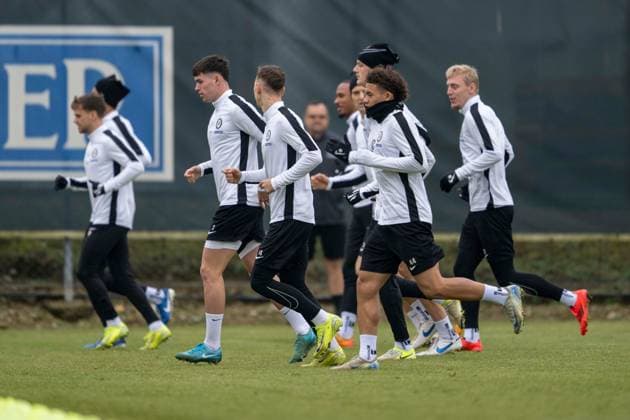SOCCER - UEFA CL, Lille vs Sturm GRAZ,AUSTRIA,10.DEC.24 - SOCCER - UEFA Champions League, OSC Lille vs SK Sturm Graz, preview, training Sturm. Image shows team of Sturm during training.  GEPAxpictures xAvnixRetkoceri