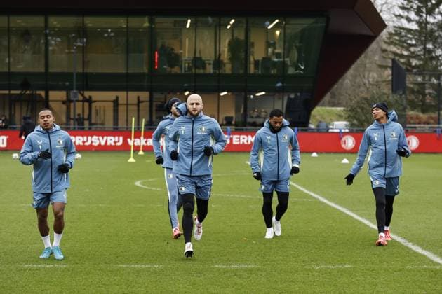 ROTTERDAM - Igor Paixao, Ramiz Zerrouki, Gernot Trauner, Quinten Timber, Calvin Stengs of Feyenoord during a training session at training complex 1908 prior to the Champions League match against Sparta Prague. ANP MAURICE VAN STEEN MD-1 UEFA Champions League 2024 25 League Phase MD6 Trainings session and press conference, PK, Pressekonferenz Feyenoord xVIxANPxSportx xxANPxIVx 515380036 originalFilename: 515380036.jpg