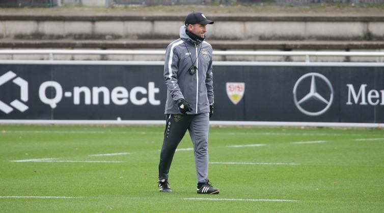 Stuttgart , Fußball Training VfB Stuttgart , Trainer Sebastian Hoeneß