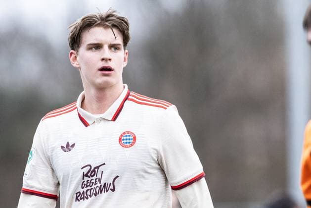 UEFA Youth League: FC Shakhtar Donetsk - FC Bayern München; 10.12.2024 Grayson Dettoni (Bayern München, 4) UEFA Youth League: FC Shakhtar Donetsk - FC Bayern München; Parkstadion, Gelsenkirchen; 10.12.2024 *** UEFA Youth League FC Shakhtar Donetsk FC Bayern Munich 10 12 2024 Grayson Dettoni Bayern Munich, 4 UEFA Youth League FC Shakhtar Donetsk FC Bayern Munich Parkstadion, Gelsenkirchen 10 12 2024 Copyright: xBEAUTIFULxSPORTS Buriakovx