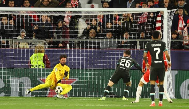 Alisson Becker of Liverpool makes a save from Alejandro Francàs of Girona Girona v Liverpool, UEFA Champions League, Group Stage, Football, Estadi Montilivi, Girona, Spain - 10 Dec 2024 EDITORIAL USE ONLY No use with unauthorised audio, video, data, fixture lists, club league logos or live services. Online in-match use limited to 120 images, no video emulation. No use in betting, games or single club league player publications. Copyright: xKieranxMcManus Shutterstockx 14984460q