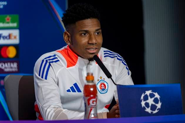 Champions League 2024 25 League Phase MD6: SK Slovan Bratislava Training and press conference, PK, Pressekonferenz Cesar Blackman of Slovan Bratislava seen speaking during the SK Slovan Bratislava Training and Press Conference ahead of their Champions League 2024 25 League Phase MD6 football match against Atletico de Madrid at Estadio Riyadh Air Metropolitano on December 10, 2024 in Madrid, Spain. Madrid Estadio Riyadh Air Metropolitano Madrid Spain Copyright: xAlbertoxGardinx AGardin_20241210_Football_Champions_SK_Slovan_Bratislava_PC_0137