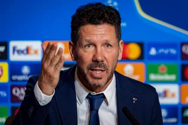 Champions League 2024 25 League Phase MD6: Atletico Madrid press conference, PK, Pressekonferenz Diego Pablo Simeone, head coach of Atletico de Madrid, seen speaking during the UEFA Champions League 2024 25 League Phase MD6 training and press conference at Estadio Riyadh Air Metropolitano on December 10, 2024 in Madrid, Spain. Madrid Estadio Riyadh Air Metropolitano Madrid Spain Copyright: xAlbertoxGardinx AGardin_20241210_Football_Champions_Atletico_Madrid_PC_0029