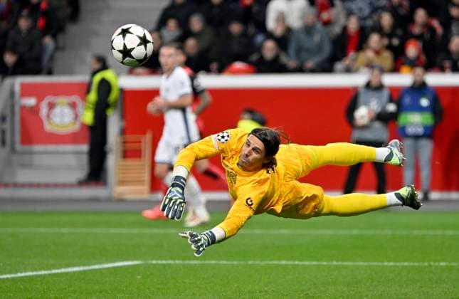 BayArena Leverkusen, 10.12.2024, Fussball: UEFA Champions League Saison 2024 25 6. Spieltag, Bayer 04 Leverkusen (B04) vs. Inter Mailand (INT) TW Yann Sommer (INT)