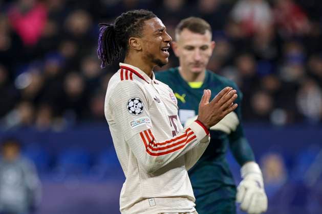 Gelsenkirchen, Deutschland, 10.12.24: Michael Olise (FC Bayern München) ist enttäuscht waehrend des Spiels der Champions League Gruppenphasen zwischen FC Shakhtar Donetsk vs FC Bayern München in der Arena AufSchalke Gelsenkirchen Arena AufSchalke North Rhine-Westphalia Germany Copyright: xBrauer-Fotoagenturx xAdrianxSchlx