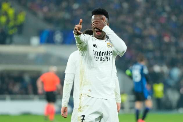 Atalanta BC v Real Madrid C.F. - UEFA Champions League 2024 25 League Phase MD6 Vinicius Junior left winger of Real Madrid and Brazil celebrates after scoring his sides first goal during the UEFA Champions League 2024 25 League Phase MD6 match between Atalanta BC and Real Madrid C.F. at Stadio di Bergamo on December 10, 2024 in Bergamo, Italy. Bergamo Italy  Copyright: xJosexBretonx originalFilename:bretonhernandez-atalanta241210_npFzB.jpg