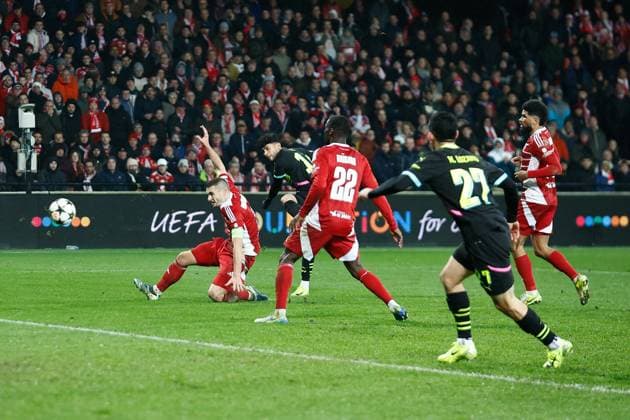 GUINGAMP, 10-12-2024. Stade de Roudourou. UEFA Champions League season 2024 25, match between PSV and Stade Brest 29, PSV player Ricardo Pepi Brest - PSV  x26978287x Copyright: