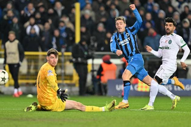 241210 Champions League MD 6 Club Brugge vs Sporting CP Casper Nielsen (27) of Club Brugge scores the 2-1 goal during a soccer game between Belgian Club Brugge KV and Portugese Sporting CP Lissabon in the UEFA Champions League League Phase day 6 of the 2024-25 season, on Tuesday 10 December 2024 in Brugge , Belgium . PHOTO Isosport David Catry Brugge Belgium  Copyright: xDavidxCatryx 20241210DC1_5564