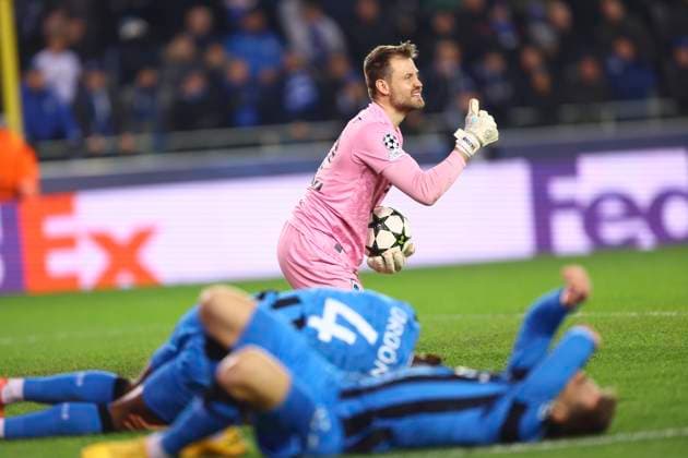 Club Brugge v Sporting CP - UEFA Champions League BRUGGE, BELGIUM - DECEMBER 10 : Mignolet Simon goalkeeper of Club Brugge during the UEFA Champions League 2024 25 League Phase MD6 match between Club Brugge and Sporting CP on December 10, 2024 in Brugge, Belgium, 10 12 2024 Brugge Belgium  Copyright: xTomasxSiskx