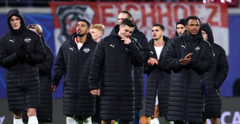 RB Leipzig - Aston Villa Champions League Leipzig, 10.12.2024, Red Bull Arena, Fußball, UEFA Champions League, 6. Spieltag , RB Leipzig vs. Aston Villa , Im Bild: Enttäuschung bei Leipzig nach dem Spiel. , Nur zur redaktionellen Nutzung. Only editorial use. , UEFA regulations prohibit any use of photographs as image sequences and or quasi-video. ,