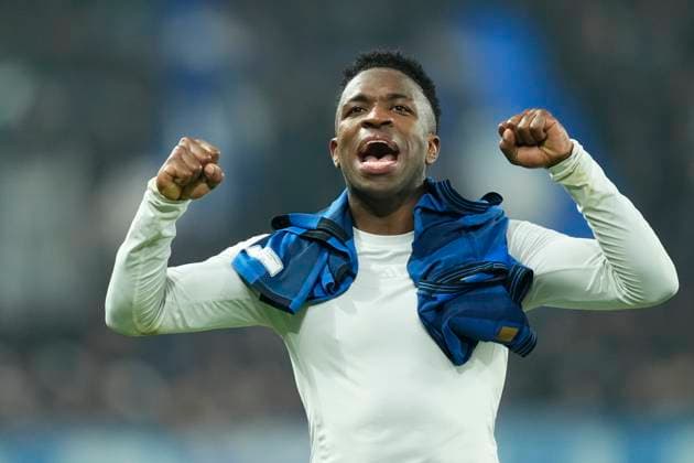 Atalanta BC v Real Madrid C.F. - UEFA Champions League 2024 25 League Phase MD6 Vinicius Junior left winger of Real Madrid and Brazil celebrates victory after the UEFA Champions League 2024 25 League Phase MD6 match between Atalanta BC and Real Madrid C.F. at Stadio di Bergamo on December 10, 2024 in Bergamo, Italy. Bergamo Italy  Copyright: xJosexBretonx originalFilename:bretonhernandez-atalanta241210_npA5V.jpg