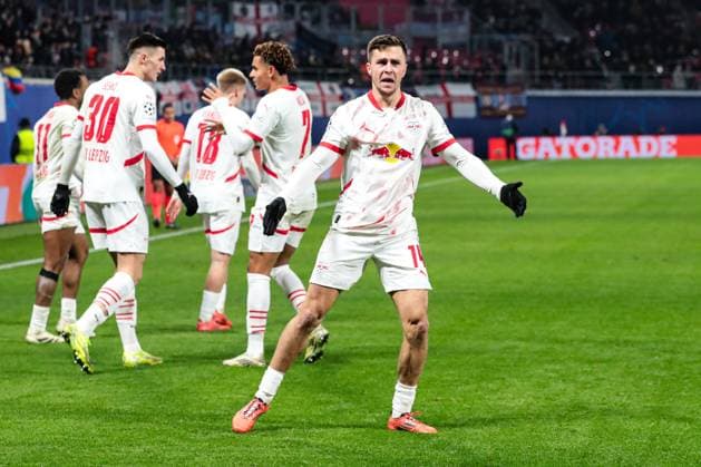 Torjubel - Torschütze Christoph Baumgartner (RB Leipzig,14) trifft zum 2-2 - Champions League Ligaphase Saison 2024-2025 RB Leipzig vs. Aston Villa in der Red Bull Arena in Leipzig - Aktion,Fussball,Deutschland,Mann,Männer,10.12.2024