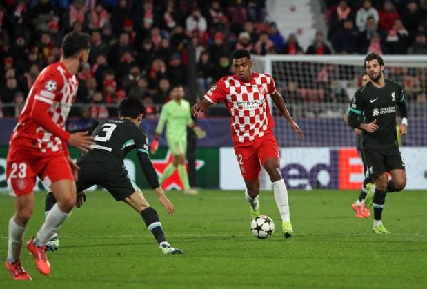 Girona FC v Liverpool FC - UEFA Champions League 2024 25 League Phase MD6 Jhon Solis plays during the match between Girona FC and Liverpool FC, corresponding to week 6 of the League Stage of the UEFA Champions League, at the Montilivi Stadium in Girona, Spain, on December 10, 2024. Barcelona Spain  Copyright: xUrbanandsportx originalFilename:urbanandsport-gironafc241210_npoEP.jpg