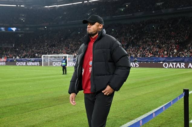 Trainer Vincent Kompany (FC Bayern Muenchen) 10.12.2024, Fussball UEFA Champions League 2024 25, 6. Spieltag in Gelsenkirchen, Schachtar Donezk - FC Bayern München 1:5 Gelsenkirchen Veltins Arena Nordrhein Westfalen Deutschland