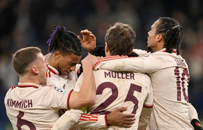 Jubel M, v.l. Joshua KIMMICH (M), Michael OLISE (M), Thomas MUELLER (Müller, M), Leroy SANE (M) Fussball Champions League, 6. Spieltag, Schachtar Donezk - FC Bayern Muenchen (M) 1:5, am 10.12.2024 in Gelsenkirchen Deutschland. UEFA regulations prohibit any use of photographs as image sequences and or quasi-video Â
