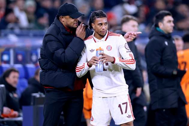 KOMPANY Vincent Trainer Team FC Bayern Muenchen mit Torschuetzen OLISE Michael UEFA Champions League Saison 2024 - 2025 Spiel FC Donetsk - FC Bayern Muenchen 1 : 5 am 10.12.2024 in Gelsenkirchen DFL REGULATIONS PROHIBIT ANY USE OF PHOTOGRAPHS as IMAGE SEQUENCES and or QUASI-VIDEO Copyright: xLacixPerenyix