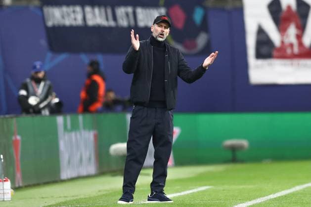10.12.2024, xtgx, Fussball, UEFA Champions League, RB Leipzig - Aston Villa emspor, v.l. Marco Rose (Leipzig, Trainer) gibt Anweisungen, gestikuliert mit den Armen, gesticulate, gives instructions (DFL DFB REGULATIONS PROHIBIT ANY USE OF PHOTOGRAPHS as IMAGE SEQUENCES and or QUASI-VIDEO) Leipzig
