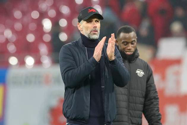 Trainer Marco Rose (RB Leipzig) schaut enttaeuscht, UEFA Champions League 2024 25 League Phase MD6, RB Leipzig v Aston Villa FC, Red Bull Arena am 10. December 2024 in Leipzig, Deutschland. (Foto von Marco Steinbrenner DeFodi Images) Trainer Marco Rose (RB Leipzig) looks dejected, UEFA Champions League 2024 25 League Phase MD6, RB Leipzig v Aston Villa FC, Red Bull Arena (Leipzig), December 10, 2024 in Leipzig, Germany. (Photo by Marco Steinbrenner DeFodi Images) Defodi-700_leipzig_aston_20241210_157