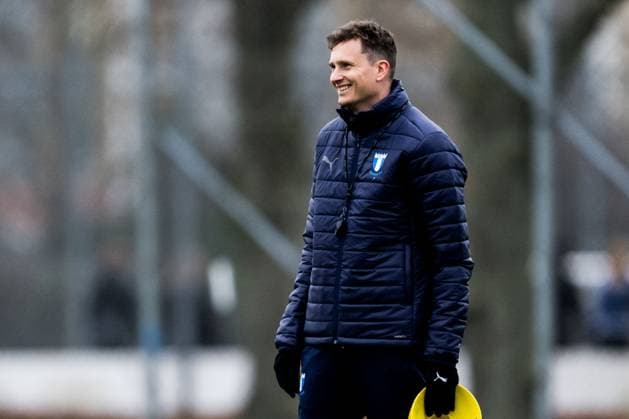 241211 Assistant coach Martin Falk of Malmö FF during a UEFA Europa League training session on December 11, 2024 in Malmö. Photo: Petter Arvidson BILDBYRAN kod PA PA0938 fotboll football soccer fotball uefa europa league träning practice training malmö ff bbeng Copyright: PETTERxARVIDSON BB241211PA001