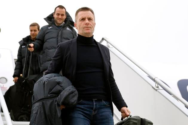 Slavia Praha v RSC Anderlecht - UEFA Europa League Media Activities 11 12 2024 PRAGUE, CZECH REPUBLIC - DECEMBER 11 : Bornauw Kenneth COO CCO of RSC Anderlecht pictured during arrival at the airport of Prague prior the UEFA Europa League 2024 25 League Phase MD6 match between Slavia Praha and RSC Anderlecht on December 11, 2024 in Prague, Czech Republic, 11 12 2024 Prague Czech Republic  Copyright: xJanxDexMeuleneirx