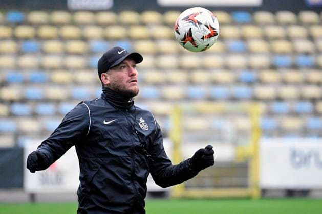 Royale Union Saint-Gilloise v Nice - UEFA Europa League Media Activities 11 12 2024 BRUSSELS, BELGIUM - DECEMBER 11 : Pocognoli Sebastien head coach of Royale Union Saint-Gilloise pictured during a training session ahead of the UEFA Europa League 2024 25 League Phase MD6 match between Royale Union Saint-Gilloise and Nice on December 11, 2024 in Brussels, Belgium, 11 12 2024 Brussels Belgium  Copyright: xPeterxDexVoechtx
