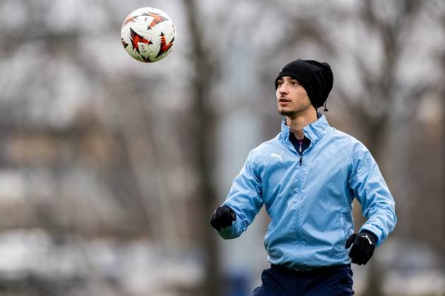 241211 Elison Makolli of Malmö FF during a UEFA Europa League training session on December 11, 2024 in Malmö. Photo: Petter Arvidson BILDBYRAN kod PA PA0938 fotboll football soccer fotball uefa europa league träning practice training malmö ff bbeng Copyright: PETTERxARVIDSON BB241211PA018