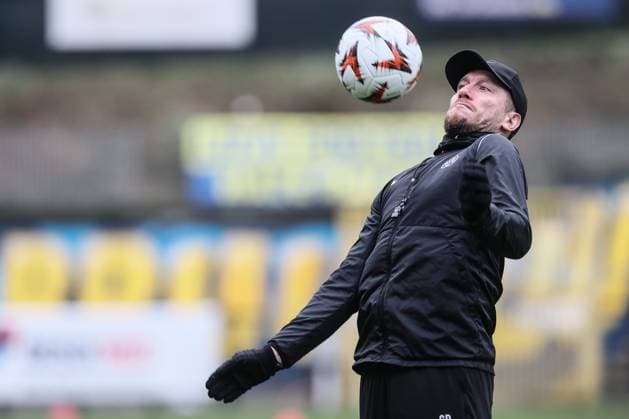 Union s head coach Sebastien Pocognoli pictured during a training session of Belgian soccer team Royale Union Saint-Gilloise, on Wednesday 11 December 2024 in Brussels. Tomorrow Union will meet French OGC Nice on day 6 8 of the League phase of the UEFA Europa League tournament. BRUNOxFAHY  x107937241x
