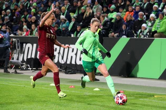 VfL vs. AS Rom, CL Frauen Wolfsburg, 11.12.2024, FUßBALL - VfL Wolfsburg vs. AS Rom, Gruppenrunde Champions League Frauen, Saison 2024 25. Sarai Linder (VfL Wolfsburg) Wolfsburg