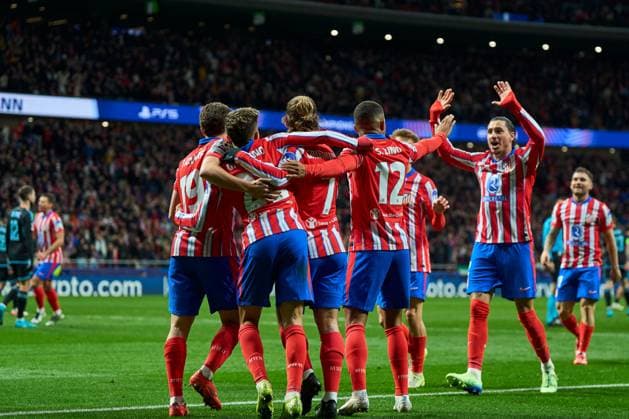 Antoine Griezmann of Atletico de Madrid celebrates with his teammates after scoring the 2-0 Atletico de Madrid v Slovan Bratislava. UEFA Champions League match. Date 6. Football, Riyadh Air Metropolitano Stadium, Madrid, Spain - 11 Dic 2024 Editorial use only  Copyright: xPRESSINPHOTO Shutterstockx 14994194g
