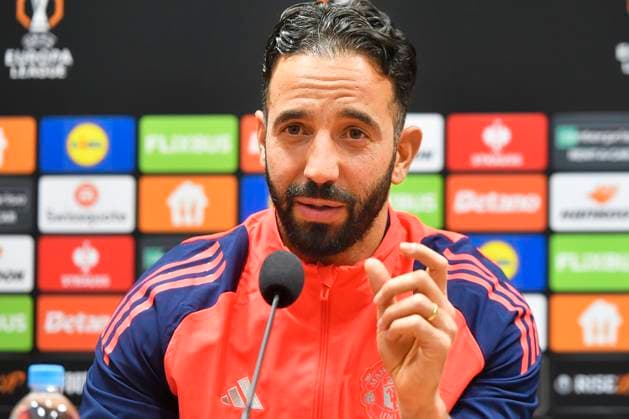Sport Bilder des Tages Head coach of Manchester United, ManU Ruben Amorim speaks during the press conference, PK, Pressekonferenz prior to Football Europa League 6th round match: Viktoria Plzen vs Manchester United in Pilsen, Czech Republic, December 11, 2024. (CTKxPhoto MiroslavxChaloupka) CTKPhotoP2024121107329  CTKPhotoP2024121107329