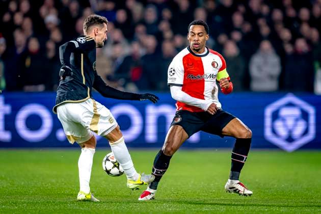 Feyenoord Rotterdam midfielder Quinten Timber, Sparta Praha defender Tomas Wiesner during the match Feyenoord - Sparta Praha at the Stadium De Kuip for the Champions League - League phase - Matchday 6 season 2024-2025 in ROTTERDAM, Netherlands on 11 december 2024, (photo by Marcel van Dorst EYE4images DeFodi Images) Defodi-746_203644
