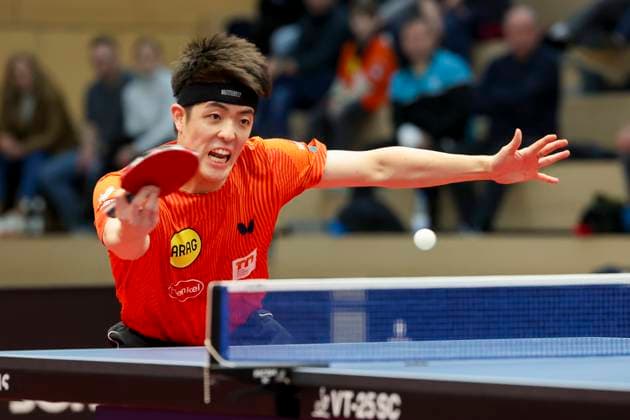 Sport Themen der Woche KW50 Sport Bilder des Tages Dang Qiu (Borussia Duesseldorf) kontrolliert den Ball, 1. Tischtennis Bundesliga der Herren, TTC Schwalbe Bergneustadt vs Borussia Duesseldorf, Burstenhalle am 11. December 2024 in Bergneustadt, Deutschland. (Foto von Marco Steinbrenner DeFodi Images) Dang Qiu (Borussia Duesseldorf) controls the ball, 1. Tischtennis Bundesliga der Herren, TTC Schwalbe Bergneustadt vs Borussia Duesseldorf, Burstenhalle, December 11, 2024 in Bergneustadt, Germany. (Photo by Marco Steinbrenner DeFodi Images) Defodi-700_berg_dus_20241211_092 *** Dang Qiu Borussia Duesseldorf controls the ball, 1 mens table tennis Bundesliga, TTC Schwalbe Bergneustadt vs Borussia Duesseldorf, Burstenhalle, December 11, 2024 in Bergneustadt, Germany Photo by Marco Steinbrenner DeFodi Images Dang Qiu Borussia Duesseldorf controls the ball, 1 mens table tennis Bundesliga, TTC Schwalbe Bergneustadt vs Borussia Duesseldorf, Burstenhalle, December 11, 2024 in Bergneustadt, Germany Photo by Marco Steinbrenner DeFodi Images Defodi 700 berg dus 20241211 092 Defodi-700