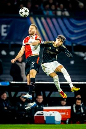 Sport Bilder des Tages Feyenoord Rotterdam defender Bart Nieuwkoop, Sparta Praha midfielder Veljko Birmancevic during the match Feyenoord - Sparta Praha at the Stadium De Kuip for the Champions League - League phase - Matchday 6 season 2024-2025 in ROTTERDAM, Netherlands on 11 december 2024, (photo by Marcel van Dorst EYE4images DeFodi Images) Defodi-746_203667