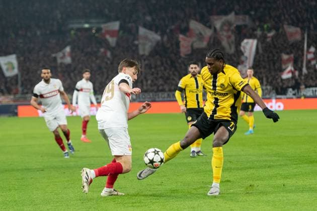 v.li. Anthony Rouault (VfB Stuttgart 29), Joel Monteiro (BSC Young Boys Bern, 77) GER, VfB Stuttgart vs. BSC Young Boys Bern, Fussball, Herren, UEFA Champions League, 6. Spieltag, Spielzeit 2024 2025, 11.12.2024, GER, VfB Stuttgart vs. BSC Young Boys Bern, Fussball, Herren, UEFA Champions League, 6. Spieltag, Spielzeit 2024 2025, 11.12.2024 Stuttgart Copyright: xEibner-Pressefoto WolfgangxFrankx EP_WFK