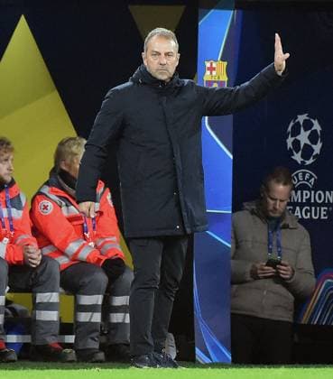 11.12.2024, xhbx, Fussball UEFA Champions League, Borussia Dortmund - FC Barcelona, Barca emspor, v.l. Trainer Hansi Flick (FC Barcelona) (DFL DFB REGULATIONS PROHIBIT ANY USE OF PHOTOGRAPHS as IMAGE SEQUENCES and or QUASI-VIDEO) Dortmund