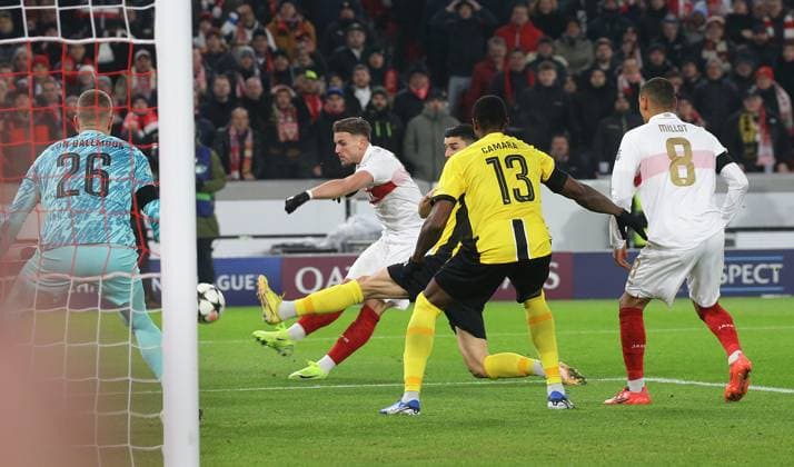 11.12.2024, Deutschland, Stuttgart, Fußball Champions League, VfB Stuttgart vs. Young Boys Bern, Ermedin Demirovic ( VfB)