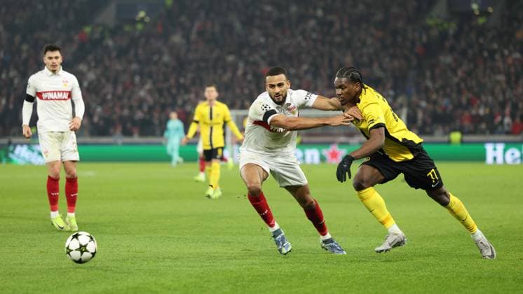 11.12.2024, Deutschland, Stuttgart, Fußball Champions League, VfB Stuttgart vs. Young Boys Bern, v.l. Josha Vagnoman (VfB) Joel Monteiro (Bern)