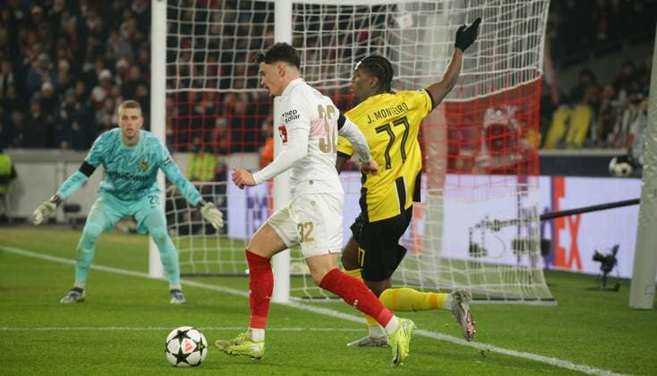 11.12.2024, Deutschland, Stuttgart, Fußball Champions League, VfB Stuttgart vs. Young Boys Bern, von links: Fabian Rieder ( VfB ) Joel Monteiro ( bern )