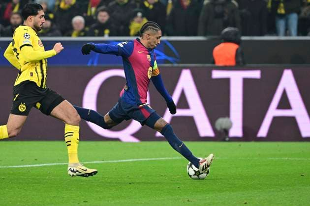 Tor zum 0:1 durch Raphinha 11 FC Barcelona, Barca , Borussia Dortmund vs. FC Barcelona , Fussball, Champions League, 6. Spieltag, 11.12.2024 Dortmund Nordrhein-Westfalen Deutschland