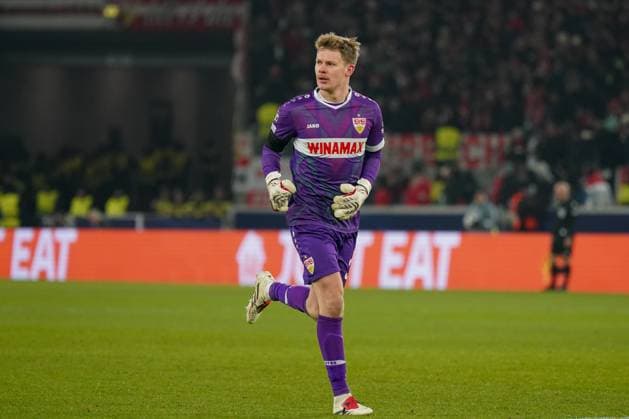 Fussball UEFA Champions League 2024 2025, 6. Spieltag - VfB Stuttgart vs. BSC Young Boys Bern YB - Stuttgart Arena: Alexander Nübel, Nubel (VfB Stuttgart, 33) Copyright: xJOERANxSTEINSIEKx