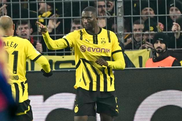 Serhou Guirassy (Dortmund 9) jubelt nach dem Tor zum 2:2 11.12.2024 Fussball, Champions League, Borussia Dortmund vs FC Barcelona, Barca Signal Iduna Park, Dortmund, NRW Germany
