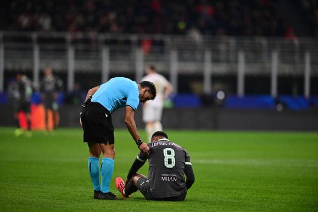 AC Milan v FK Crvena Zvezda - UEFA Champions League 2024 25 League Phase MD6 Ruben Loftus-Cheek of AC Milan lies on the ground during the UEFA Champions League match between AC Milan and FK Crvena Zvezda at Giuseppe Meazza in Milan, Italy, on December 11, 2024. Milan Italy  Copyright: xAndreaxDiodatox originalFilename:diodato-acmilanv241211_npdkT.jpg