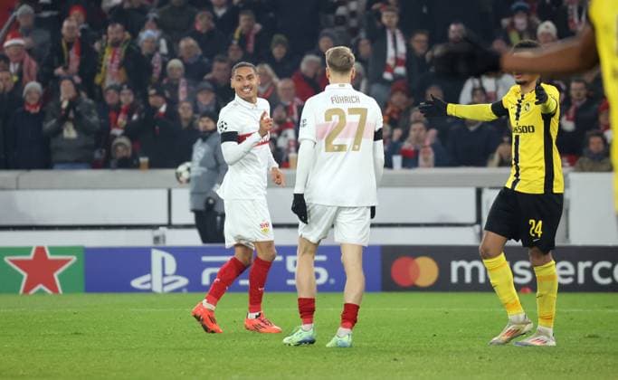 11.12.24 VfB Stuttgart - Young Boys Bern Deutschland, Stuttgart, 11.12.2024, Fussball, UEFA Champions League, VfB Stuttgart - Young Boys Bern: Enzo Millot (VfB Stuttgart); Jubel Tor 2:1 Millot.