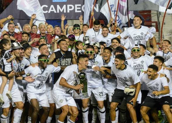 Sport Themen der Woche KW50 Sport Bilder des Tages VELEZ VS CENTRAL CORDOBA.Final Copa ARGENTINA 2024. Futbol Argentina. Primera Division. 11 12 2024 *** VELEZ VS CENTRAL CORDOBA ARGENTINA CUP FINAL 2024 Argentine Soccer First Division 11 12 2024 Copyright: xxx