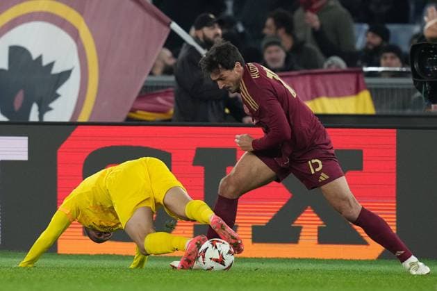 Roma s Mats Hummels during the UEFA Europa League single group between Roma and SC Braga at the Olympic Stadium in Rome, Italy - Thursday 12 December 2024 - Soccer  Copyright: xAlfredoxFalcone LaPressex