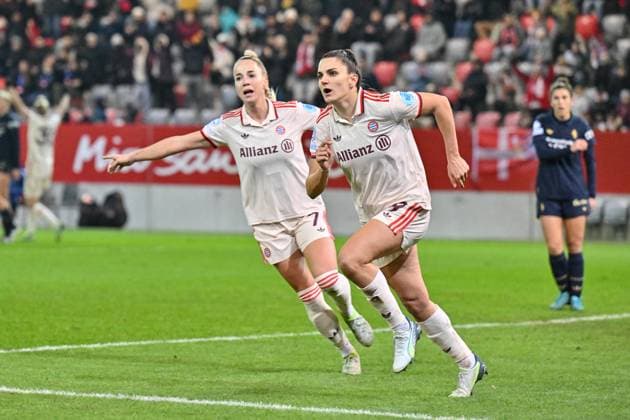 UEFA Womens s Champions League; FC Bayern München Frauen - Juventus Turin Frauen; 12.12.2024 Jubel nach dem Treffer zum 1-0 fuer die FCB Frauen durch Jovana DAMNJAVOVIC (FCB 9) Freude Happy Tor Torschuetzin Womens Champions League: FC Bayern Frauen - Juventus FC, FC Bayern Campus am 12.12.2024 Copyright: xBEAUTIFULxSPORTS Goldbergx