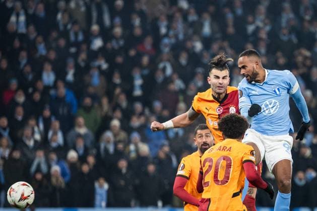 241212 Isaac Kiese Thelin of Malmö FF during the UEFA Europa League football match between Malmö FF and Galatasaray on December 12, 2024 in Malmö. Photo: Petter Arvidson BILDBYRAN kod PA PA0940 fotboll football soccer fotball uefa europa league europa league malmö ff galatasaray bbeng Copyright: PETTERxARVIDSON BB241212PA135