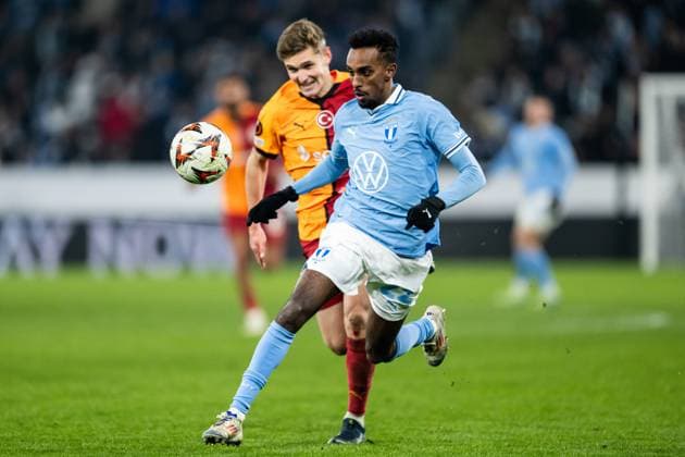 241212 Taha Ali of Malmö FF during the UEFA Europa League football match between Malmö FF and Galatasaray on December 12, 2024 in Malmö. Photo: Petter Arvidson BILDBYRAN kod PA PA0940 fotboll football soccer fotball uefa europa league europa league malmö ff galatasaray bbeng Copyright: PETTERxARVIDSON BB241212PA140