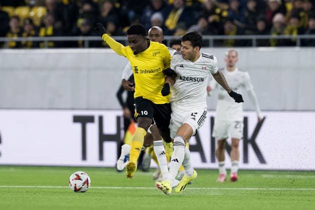 241212 Michael Baidoo of Elfsborg and Matheus Silva of Qarabag during the Europa League match between Elfsborg and Qarabag on December 12, 2024 in Boras. Photo: Jörgen Jarnberger BILDBYRAN COP 112 JJ0423 fotboll football soccer fotball uefa europa league europa league elfsborg qarabag bbeng Copyright: JÖRGENxJARNBERGER BB241212JJ019