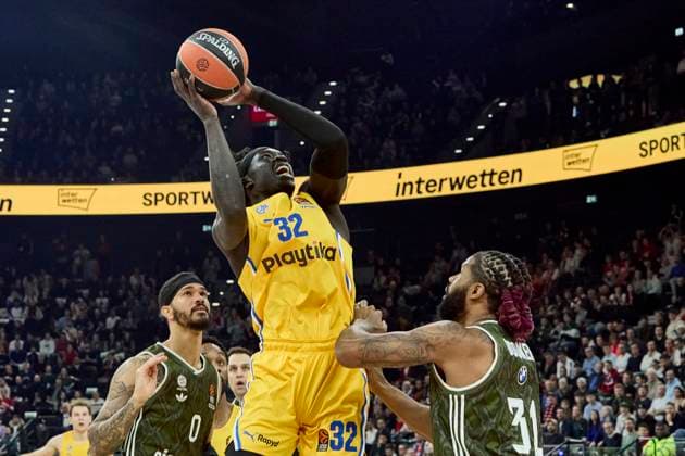 EuroLeague Basketball, FC Bayern München Basketball vs Maccabi Playtika Tel Aviv, München FC Bayern Basketball, Tel Aviv Maccabi Playtika, 2024-12-12 in München (SAP Garden) GABRIEL WENYEN (Maccabi Playtika Tel Aviv MTA32F) sportworld München SAP Garden Bayern Deutschland